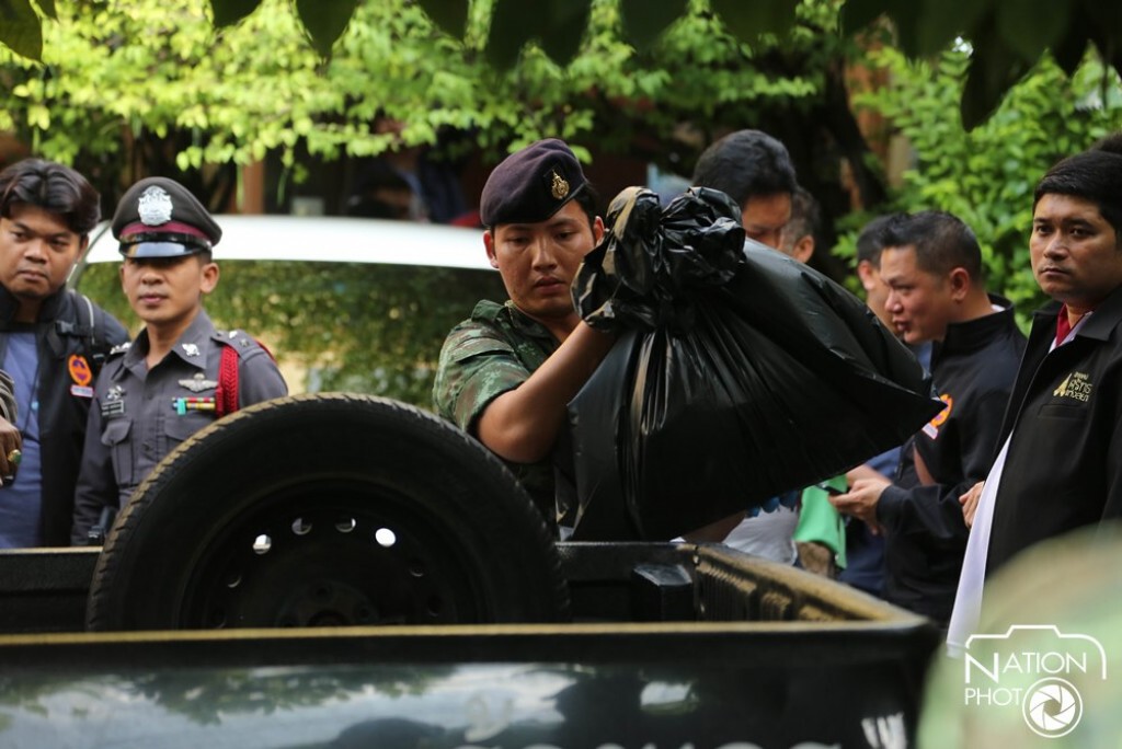 พบหลักฐานเกี่ยวพันระเบิด 11 รายการในห้องเช่าผู้ต้องสงสัยเอี่ยวเหตุบึ้ม พบหลักฐานเกี่ยวพันระเบิด 11 รายการในห้องเช่าผู้ต้องสงสัยเอี่ยวเหตุบึ้ม