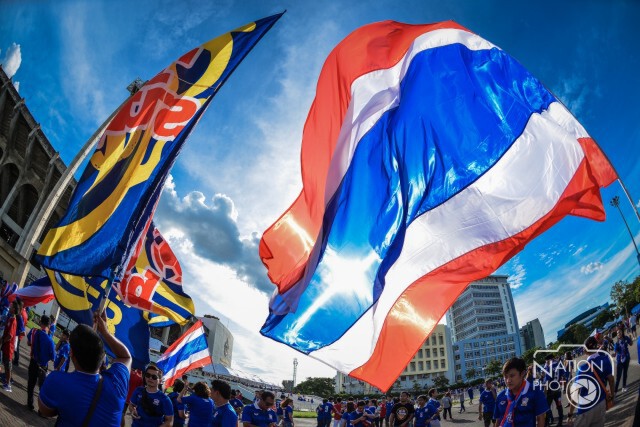 มาแล้ว...กลุ่มเชียร์ไทย และ Ultras Thailand รวมตัวเชียร์คึกคัก