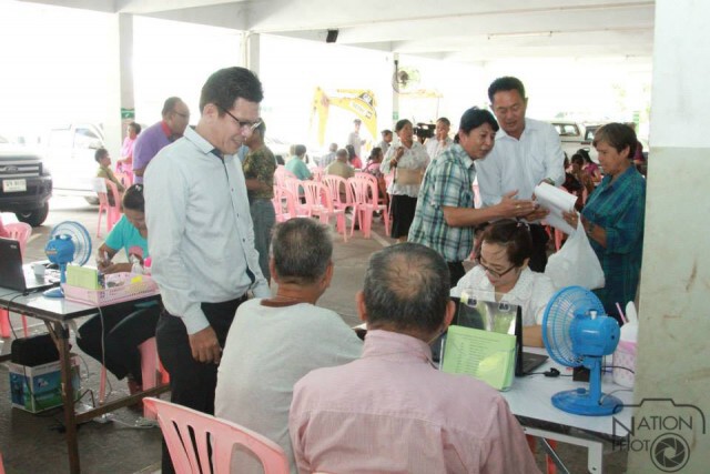 เทศบาลสมุทรสาคร จัดโครงการเสริมสุขภาพผู้สูงอายุประจำปี