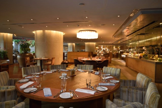 อร่่อยปักหมุด : ห้องอาหาร Next2 Cafe  โรงแรมแชงกรี-ลา กรุงเทพฯ