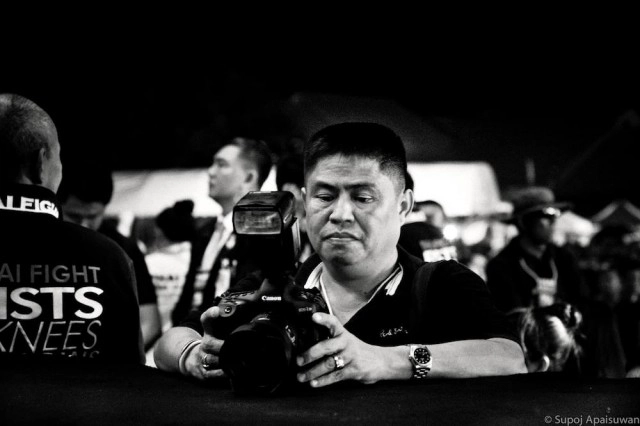 Lifestyle 2 Lifester :  ท้าทาย ... ถ่ายภาพในสตูดิโอใต้น้ำ