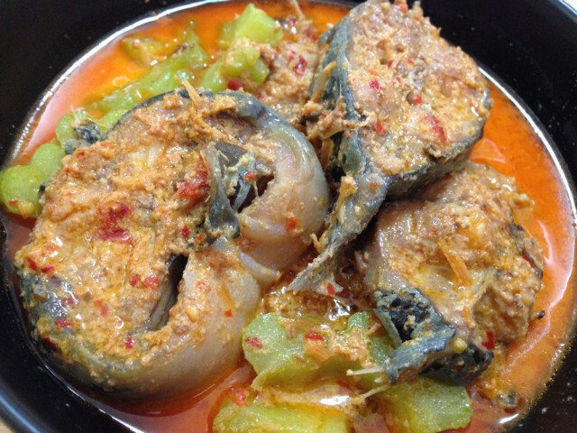Cooking is Fun : แกงคั่วปลาดุกใส่มะระ
