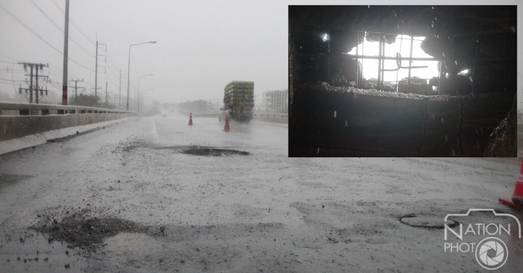 ชาวบ้านผงะ หลุมโผล่กลางสะพาน ถนน 304 หลังฝนตกหนัก