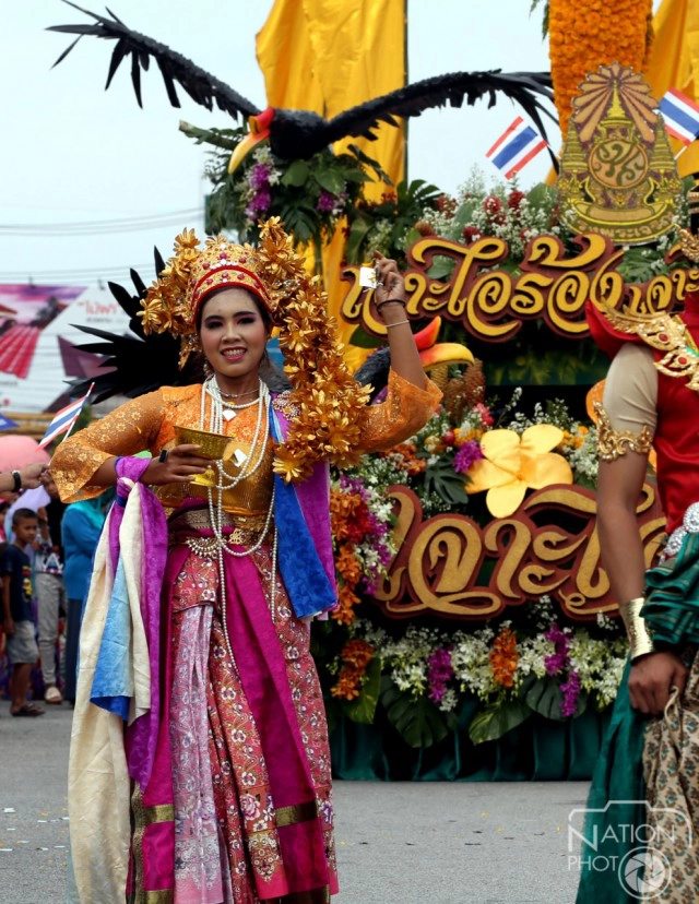 เปิดงาน " ของดีเมืองนรา" 17 -25 ก.ย. 58