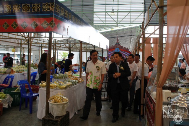 ตลาดไอยรา จัดงานเทศกาลผลไม้ชายแดนใต้