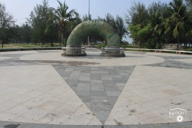 "พญานาคพ่นน้ำ" สัญลักษณ์แห่งทะเล 3 น้ำ