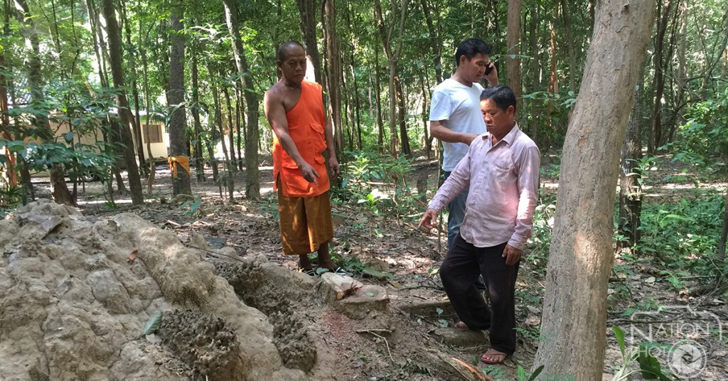 หัวขโมยลอบตัดไม้พะยูงในวัด
