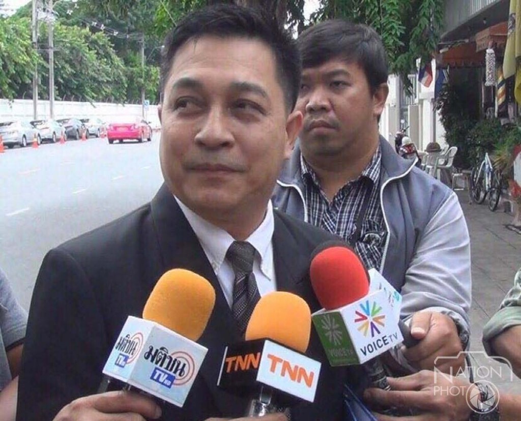 ศาลทหารฯอนุญาต “ชูชาติ” เป็นทนายอาเดม ศาลทหารฯอนุญาต “ชูชาติ” เป็นทนายอาเดม