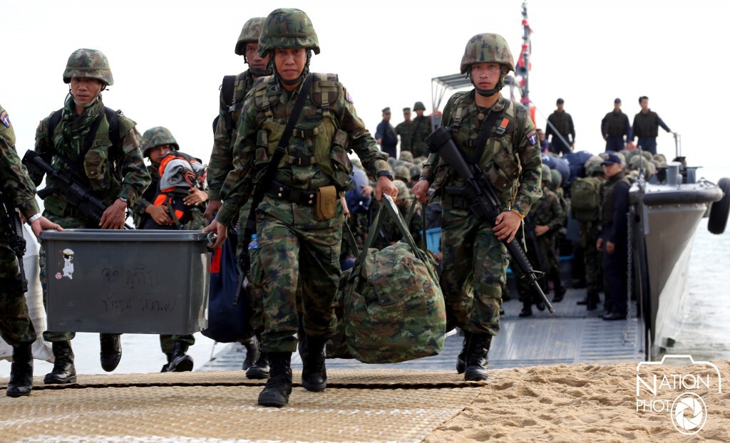 = ยกพลขึ้นบก =