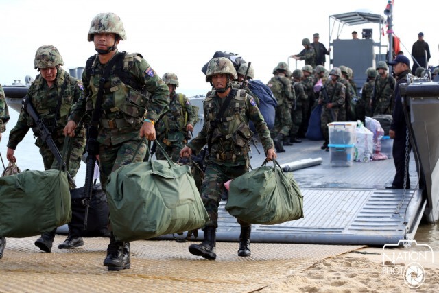 = ยกพลขึ้นบก =