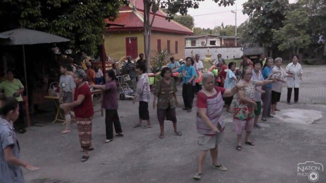 ชาว อ.นครไทย ร่วมสืบสานอนุรักษ์กลองยาว