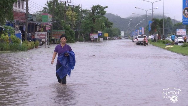 ลพบุรีฝนตกหนัก"น้ำท่วมสูง"