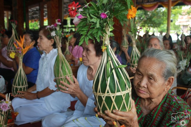 ชาวลับแล สืบสานประเพณี "สลากชะลอม"