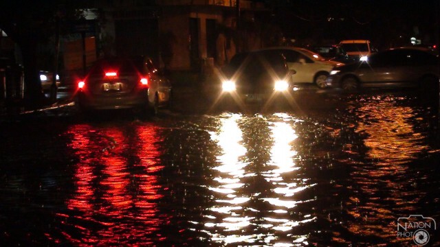 "มูจีแก" ทำฝนตกหนัก น้ำท่วมถนนหลายสาย