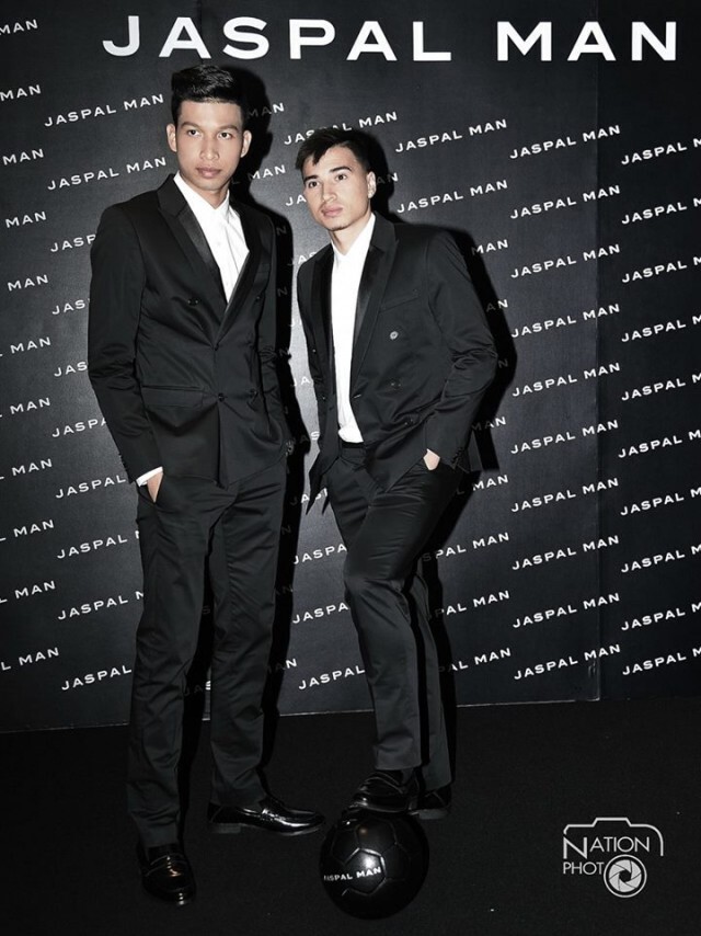 "ยัสปาล แมน" จัดสูทหล่อ ให้แข้ง "ช้างศึก" ใส่เดินทาง