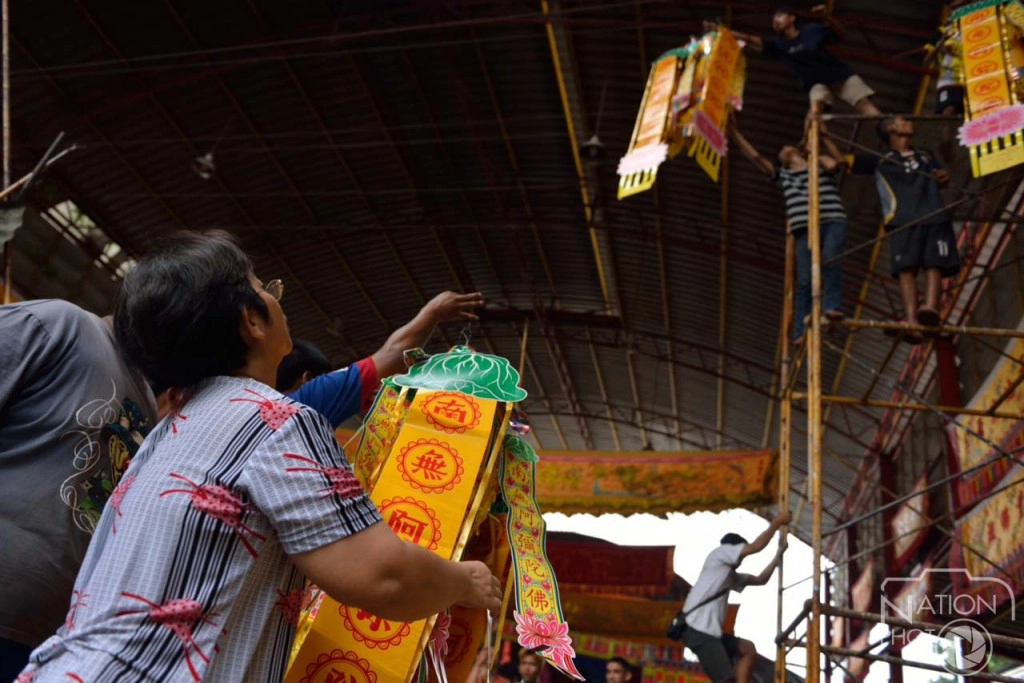 พิธีแขวน“ถ่งฮวงและป๋อไก่”ต้อนรับเทศกาล"กินเจ"