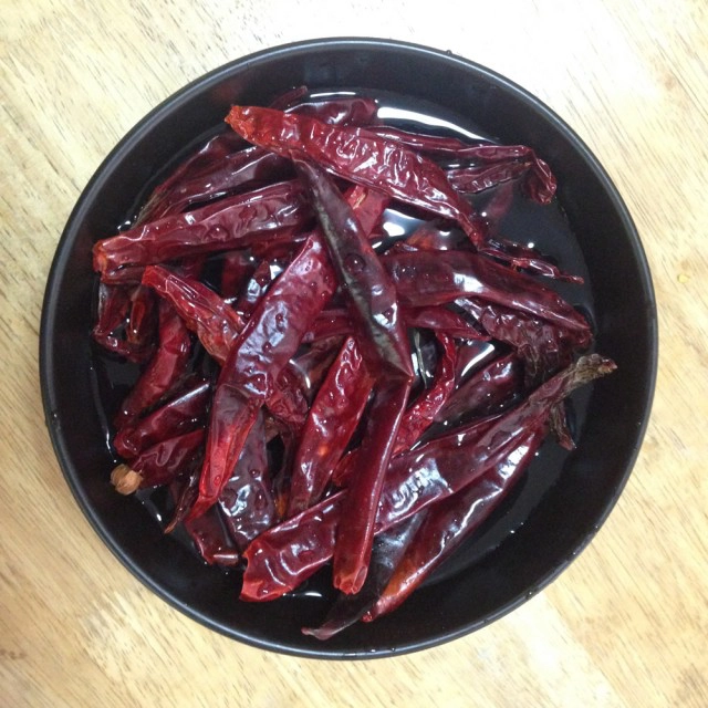 Cooking is Fun : น้ำพริกเผากุ้งแห้งสูตรโบราณ