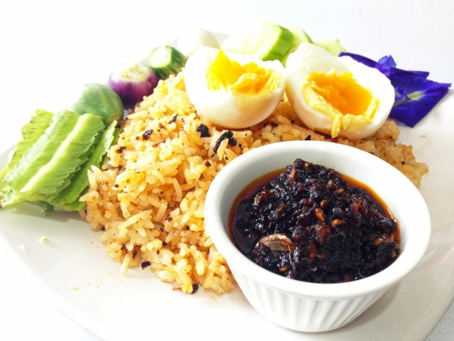 Cooking is Fun : น้ำพริกเผากุ้งแห้งสูตรโบราณ