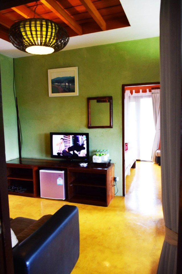 Chic-in : บุหงาส่าหรี ปลายฝนต้นหนาว ณ วังน้ำเขียว