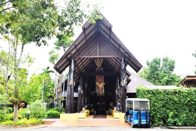 Chic-in : บุหงาส่าหรี ปลายฝนต้นหนาว ณ วังน้ำเขียว