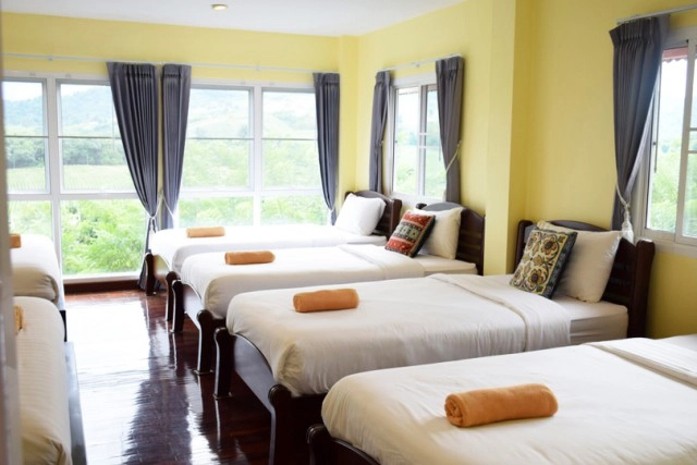 Chic-in : บุหงาส่าหรี ปลายฝนต้นหนาว ณ วังน้ำเขียว