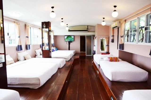 Chic-in : บุหงาส่าหรี ปลายฝนต้นหนาว ณ วังน้ำเขียว