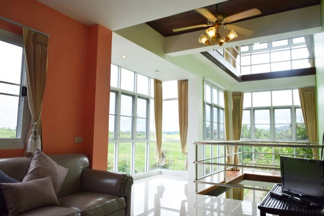 Chic-in : บุหงาส่าหรี ปลายฝนต้นหนาว ณ วังน้ำเขียว