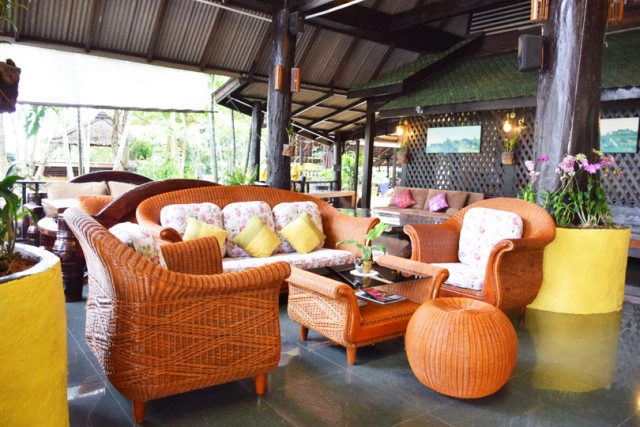 Chic-in : บุหงาส่าหรี ปลายฝนต้นหนาว ณ วังน้ำเขียว