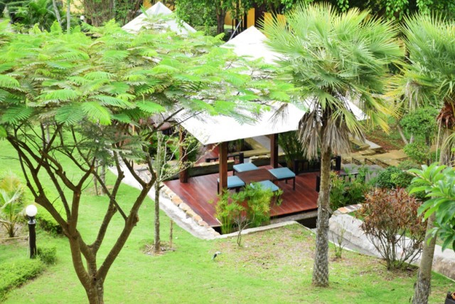 Chic-in : บุหงาส่าหรี ปลายฝนต้นหนาว ณ วังน้ำเขียว