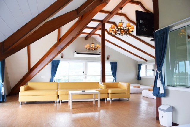 Chic-in : บุหงาส่าหรี ปลายฝนต้นหนาว ณ วังน้ำเขียว