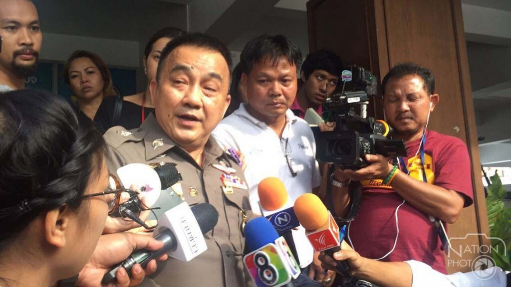 "ศรีวราห์"เผยคดี 112 ขอหมายจับเพิ่มอีก 1 คน "คนสนิท"สารวัตรเอี๊ยด "ศรีวราห์"เผยคดี 112 ขอหมายจับเพิ่มอีก 1 คน "คนสนิท"สารวัตรเอี๊ยด