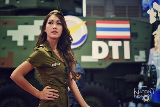 ภาพชุด+สีสันงาน "Defense & Security 2015"