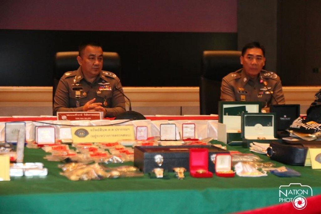 "ศรีวราห์" เผยมีทหารยศ"พล.ต-พ.อ." พัวพันคดี 112 กว่า 50 นาย "ศรีวราห์" เผยมีทหารยศ"พล.ต-พ.อ." พัวพันคดี 112 กว่า 50 นาย