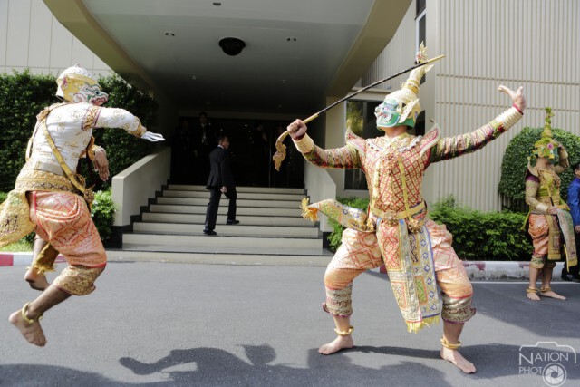 นายกฯ ชมตัวอย่างโขน "ศึกอินทรชิต" พร้อมเชิญชวนปชช.ร่วมรับชม
