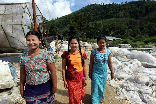 แรงงานชาวพม่าในไทย ลุ้น! อองซานชนะเลือกตั้ง