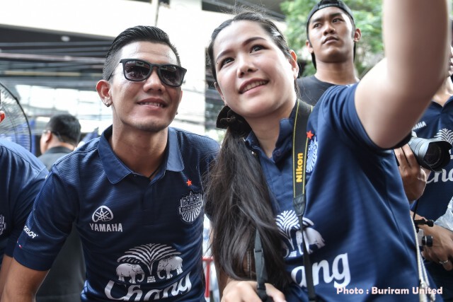 "บุรีรัมย์" เปิดช็อปสยามสแควร์ "เนวิน" ตั้งเป้าพาทีมเข้าตลาดหลักทรัพย์