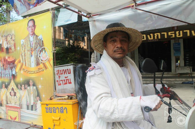 อดีตทหารพรานขับสามล้อเครื่องเทิดพระเกียรติในหลวง นานกว่า 11 เดือน