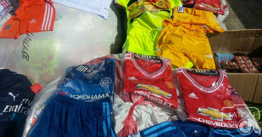 ดีเอสไอทลายโกดังเสื้อผ้ากีฬาปลอมรายใหญ่ย่านโบ๊เบ๊ , ปทุมวัน ดีเอสไอทลายโกดังเสื้อผ้ากีฬาปลอมรายใหญ่ย่านโบ๊เบ๊ , ปทุมวัน