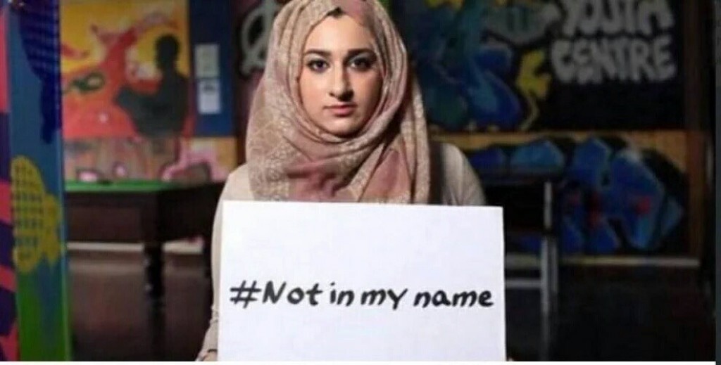 มุสลิมทั่วโลกรณรงค์ติด #NotInMyName ต้านกลุ่มไอเอสใช้ความรุนแรง มุสลิมทั่วโลกรณรงค์ติด #NotInMyName ต้านกลุ่มไอเอสใช้ความรุนแรง