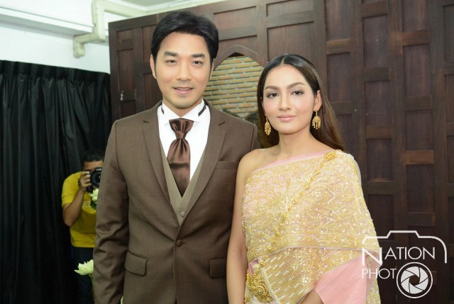 "เจมส์ เรืองศักดิ์" เปิดตัวว่าที่เจ้าสาว "ครูก้อย" ประกาศหมั้น 24 ธันวาคมนี้