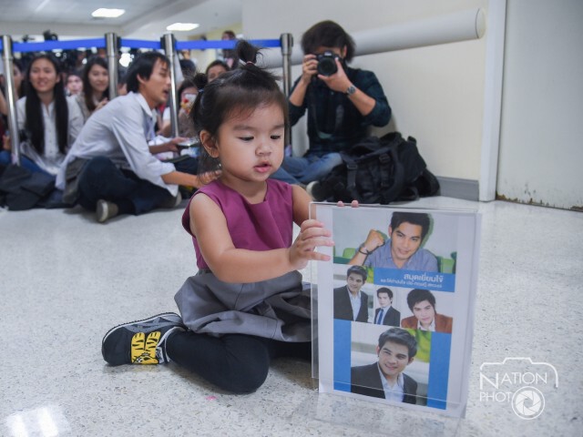 "โบว์"อุ้ม"น้องมะลิ"มาเยี่ยม"พ่อปอ"
