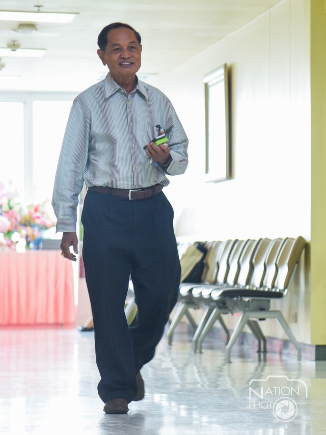 "รักและรอ" ...โบว์ แวนด้า-น้องมะลิ เขียนถึงปอ-ทฤษฎี  "ในวันผ่าตัด"