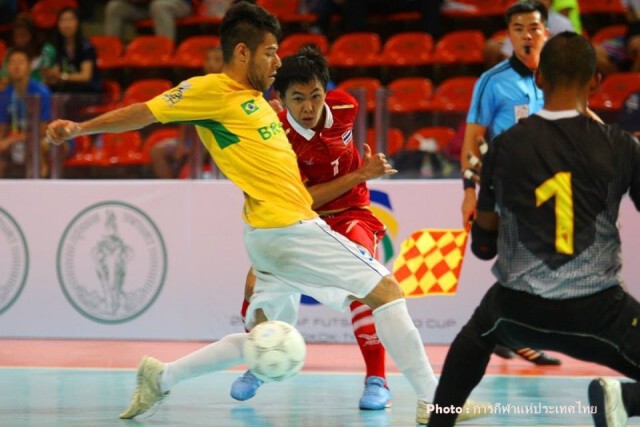 โต๊ะเล็กหูหนวกไทยสุดเจ๋ง ถล่มบราซิล 6-1 ศึกชิงแชมป์โลก