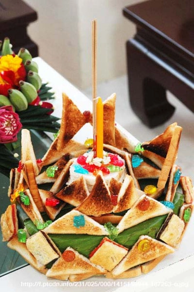 10 รูปแบบไอเดียทำ"กระทง" แบบใหม่