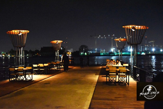 อร่อยปักหมุด : River Duck สถานชิลล์เอาท์แห่งใหม่ บรรยากาศริมน้ำเจ้าพระยา จรัญสนิทวงศ์ 92