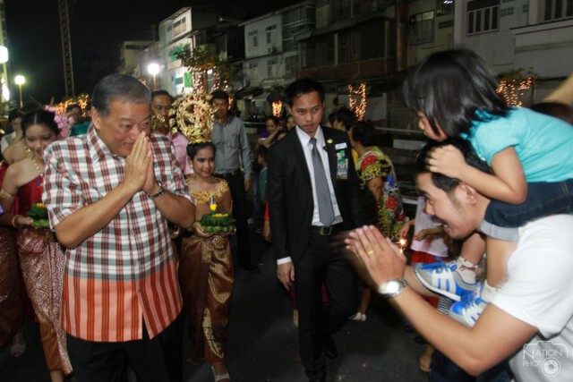 ปีแรก...กับการลอยกระทงที่คลองโอ่งอ่าง