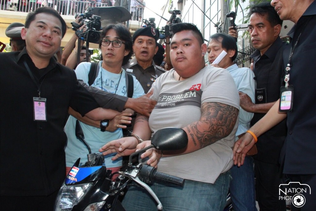 ตร.คุมตัว"หัวโจก"ทำแผนปล้นทรัพย์-ฆ่าพนักงาน "เอสแอนด์พี"