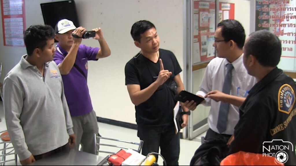 กองปราบบุกจับ"หมอเก๊"กลางห้างดังหาดใหญ่ ขณะตรวจสุขภาพพนักงาน