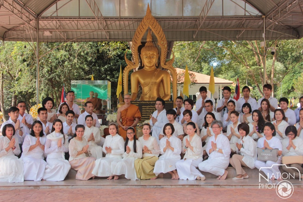 "พระณเดชน์" บวชแล้ว "ญาญ่า-เพื่อนดารา"บินร่วมงาน "พระณเดชน์" บวชแล้ว "ญาญ่า-เพื่อนดารา"บินร่วมงาน
