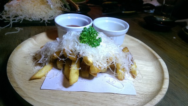 อร่อยปักหมุด : AINU อาหารญี่ปุ่นสไตล์ Hokkaido Bar ระหว่างทองหล่อ 5 และ 7